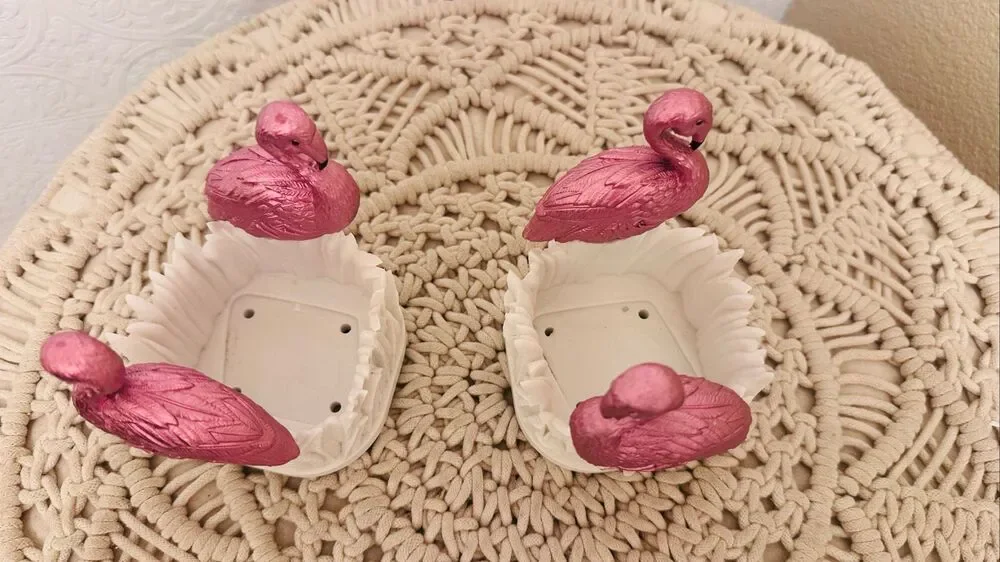 Bath and Body Works Pink and White Flamingo Pump Soap Holders New